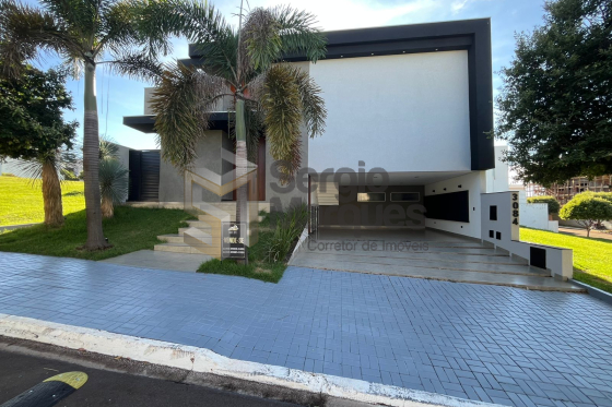 Casa à venda - 360m² - Mont Blanc Residence  - Umuarama-PR