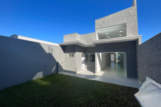 Casa 214m Umuarama-PR 242