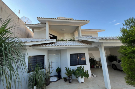 Sobrado 490m Cruzeiro do Oeste-PR 315